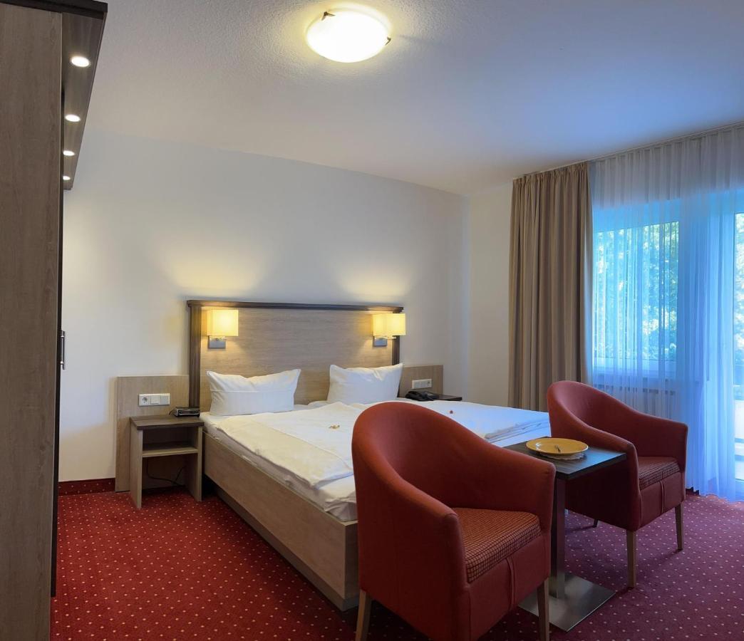 באד ווסטרנקוטן Kurhotel Haus Am Park מראה חיצוני תמונה